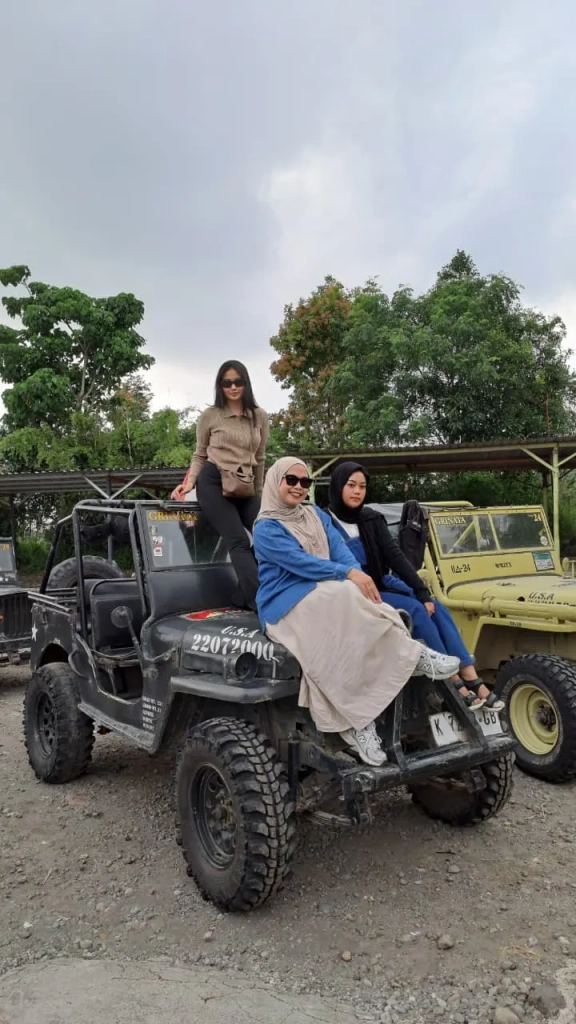 paket lava tour merapi jeep