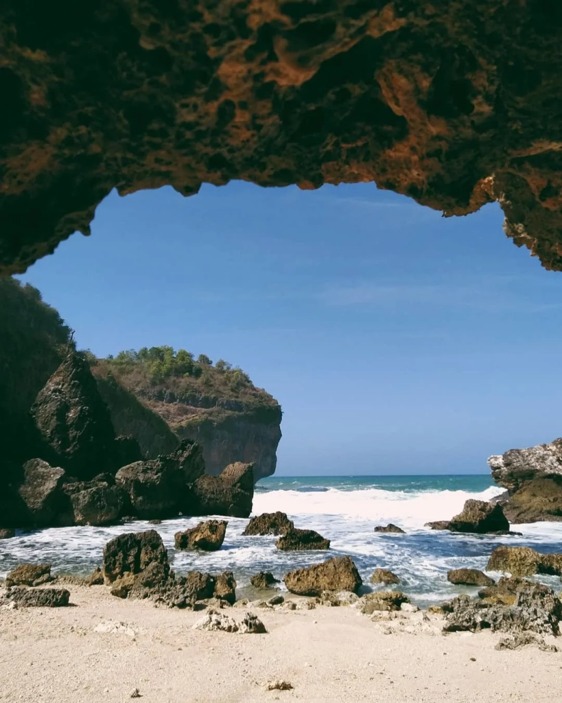 pantai wohkudu - hidden gem gunungkidul