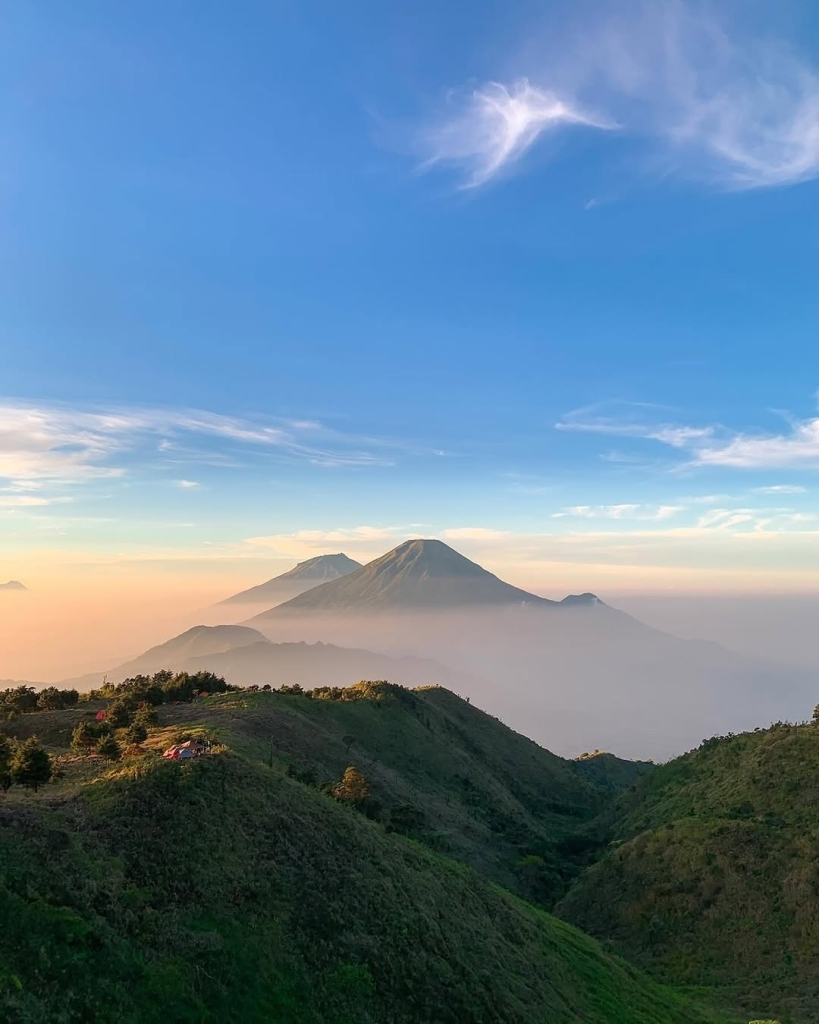 pendakian Gunung Prau