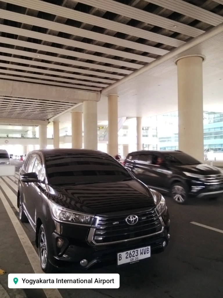 harga sewa innova jogja
