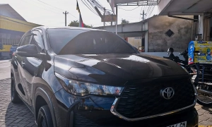 harga sewa innova zenix jogja