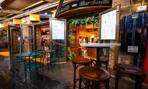 Bar Suzette
