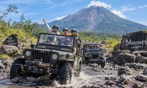 jeep lava tour
